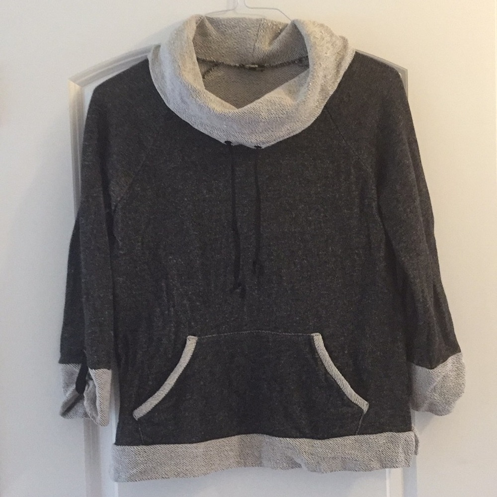Jones New York sport sweatshirt
